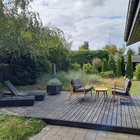 Tatil Evi Pavle - 700m From The Sea In Lolland- Falster And Mon By Interhome Bøtø By